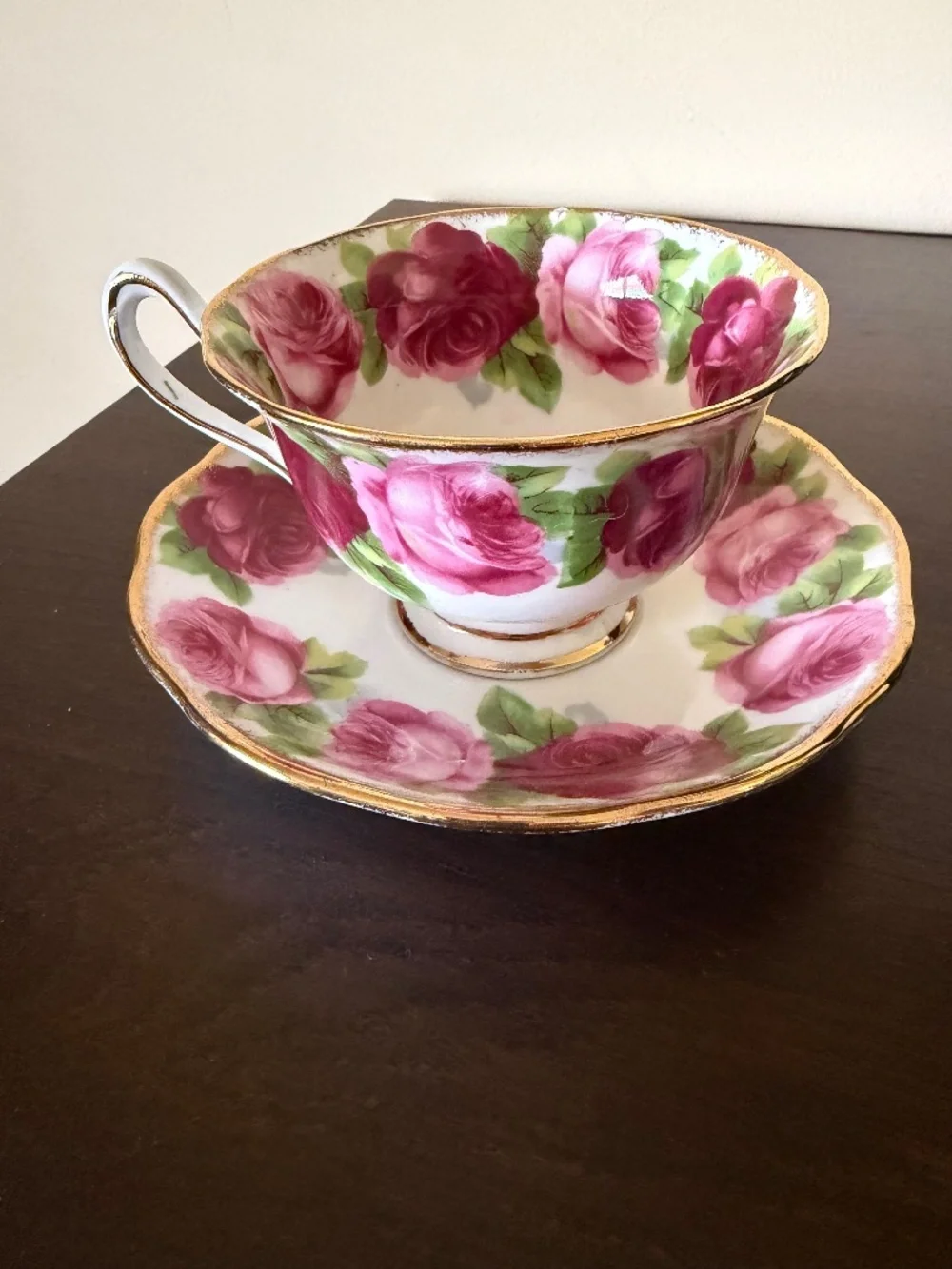 Royal Albert this vintage